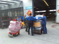 福瑞得機(jī)械座駕壓路機(jī)，手扶壓路機(jī)包裝發(fā)貨